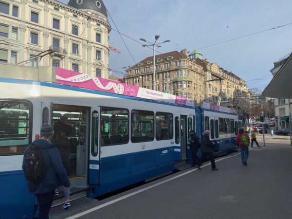 Tram Werbung Zürich